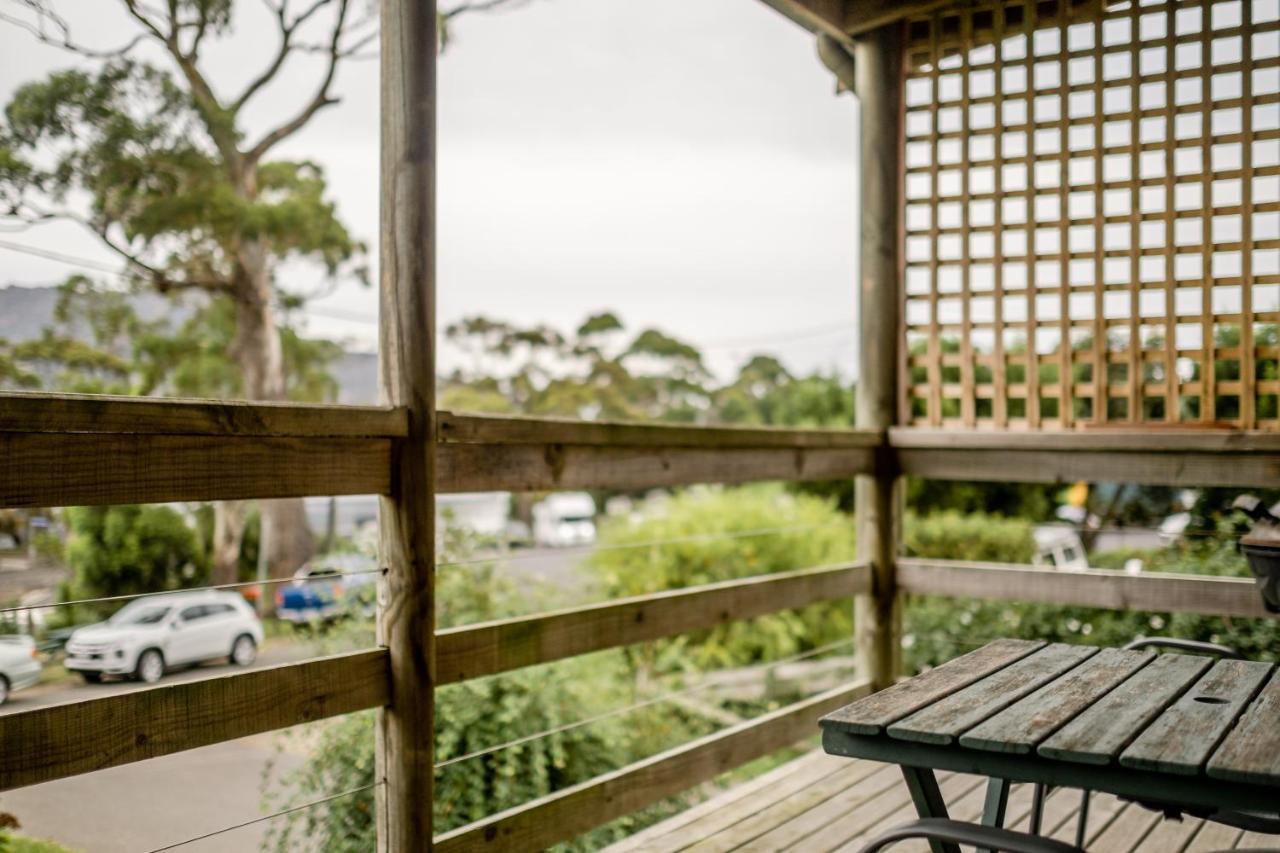 Freycinet Cottage 1 - Bluestone コールズ・ベイ エクステリア 写真